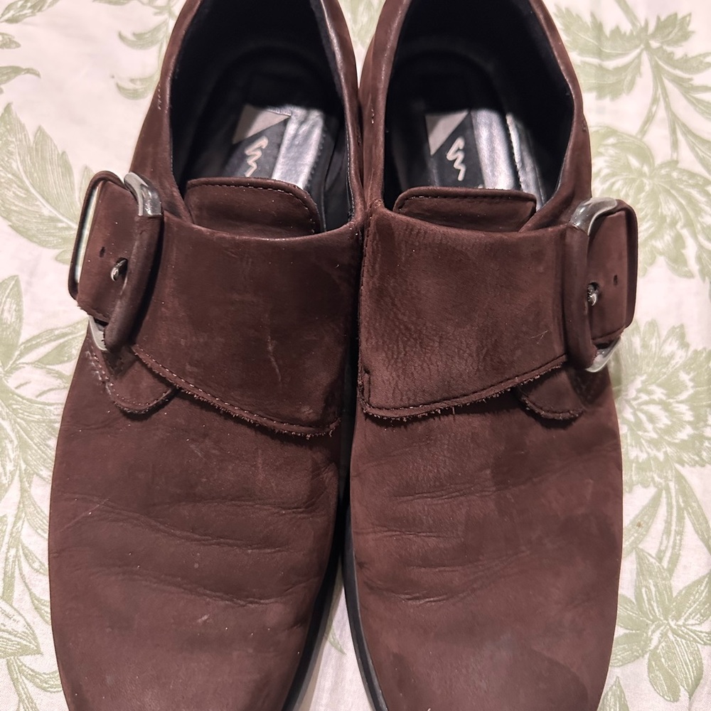 Unisex Brown Leather Buckle Shoes